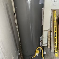 Gas Tank Water Heater