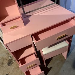 PINK PRINCESS VANITY