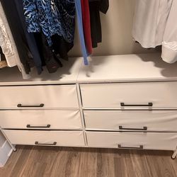 Dresser 5 feet (2’9 height)