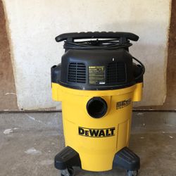 Dewalt Vacuum
