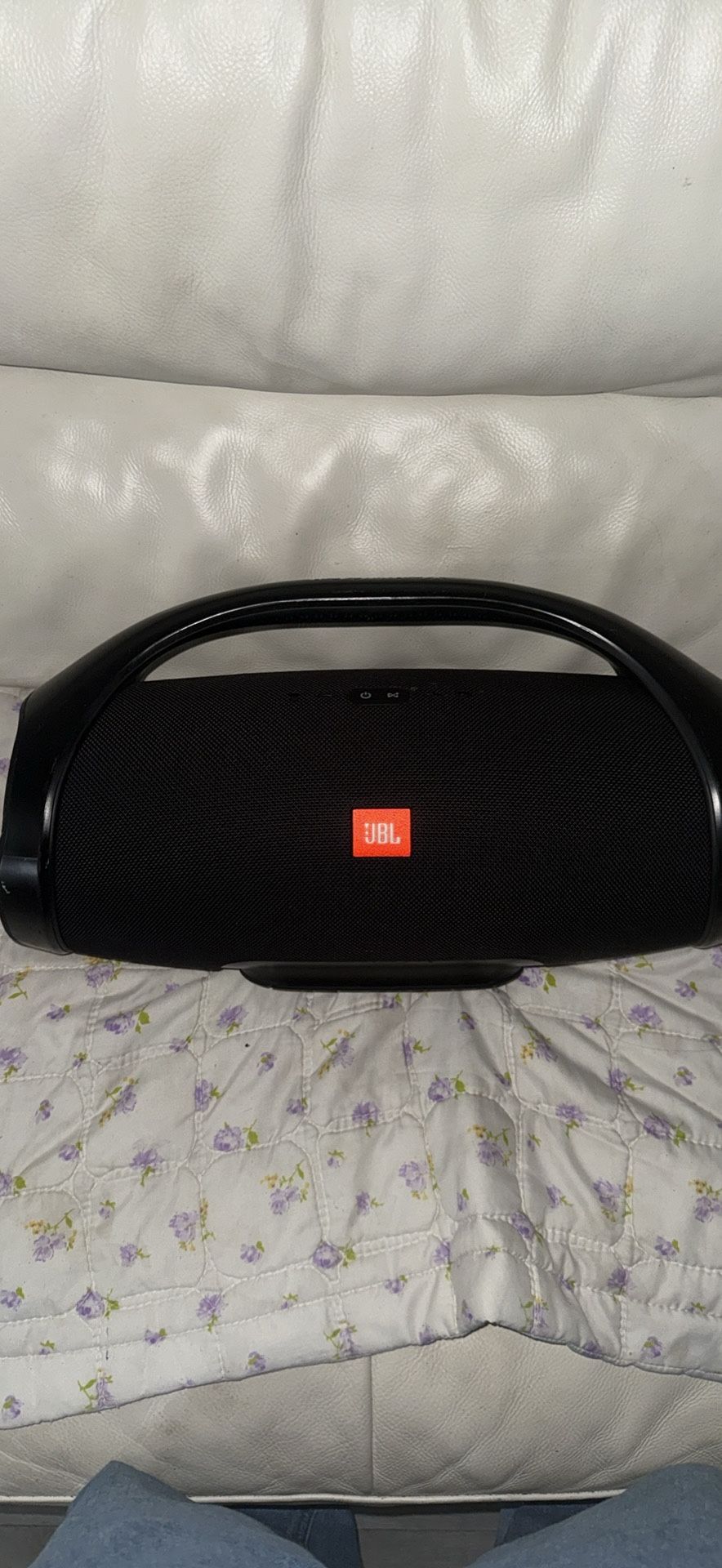 JBL BOOMBOX