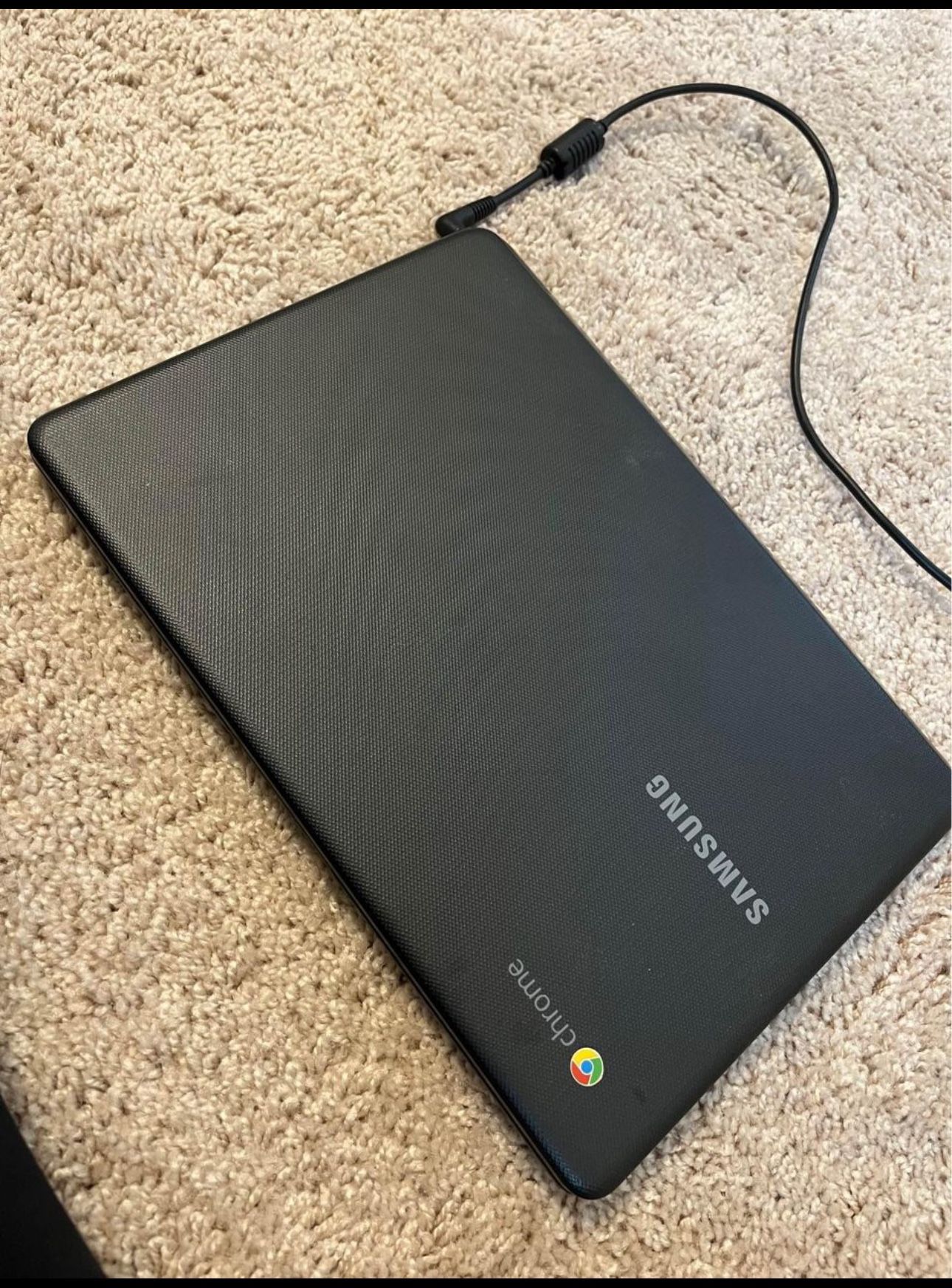 Samsung Black Laptop