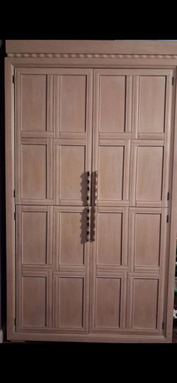 Armoire