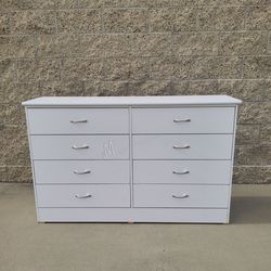 White 8 Drawer Dresser!