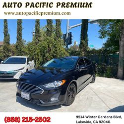 2019 Ford Fusion SE Sedan