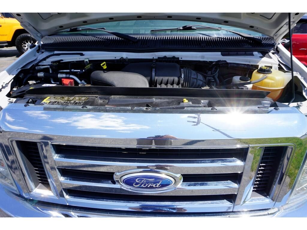 2014 Ford Econoline
