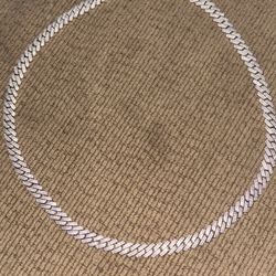 925S & VVS MOISSANITE 6.5MM PRONG CUBAN LINK CHAIN
