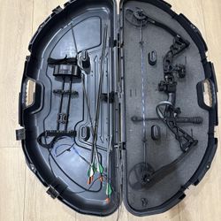 Diamond Archery Infinite Edge Pro  5-70 Hunting Bow Package + Case & Arrows