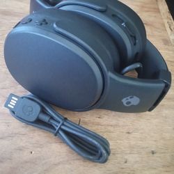  CANDYSKULL CRUSHER WIRELESS BLUETOOTH NOISE CANCELLING STEREOS HEADPHONES 