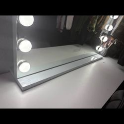 Make Up Vanity