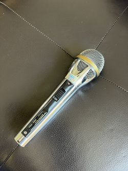 Microphone by California Pro 469K