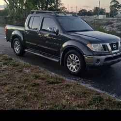 Nissan Frontier  2012