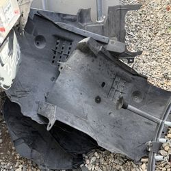Nissan GTR R35 OEM front Fender Liner Set