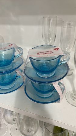 Tea cups