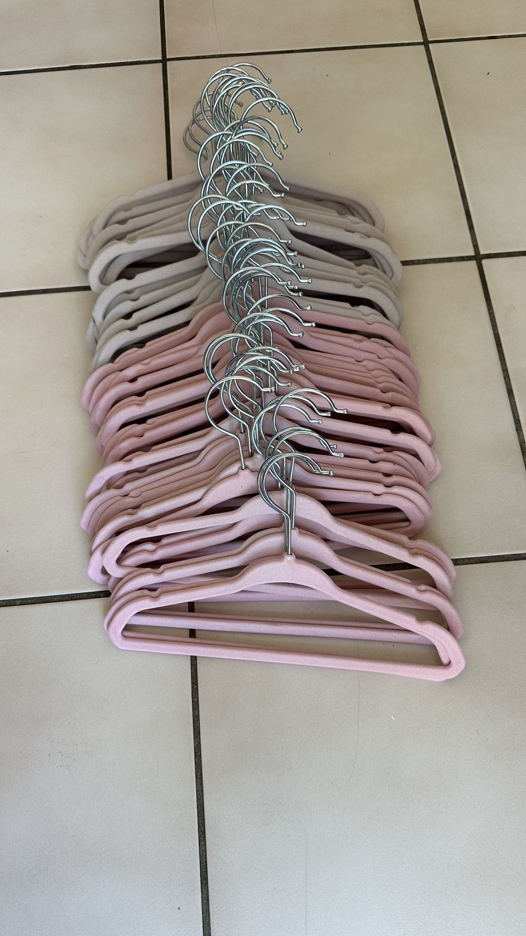 60 Baby/toddler Hangers Pink
