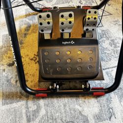 Racing Wheel Stand and Pedals 