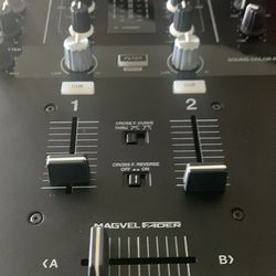 Pioneer DJ Mixer