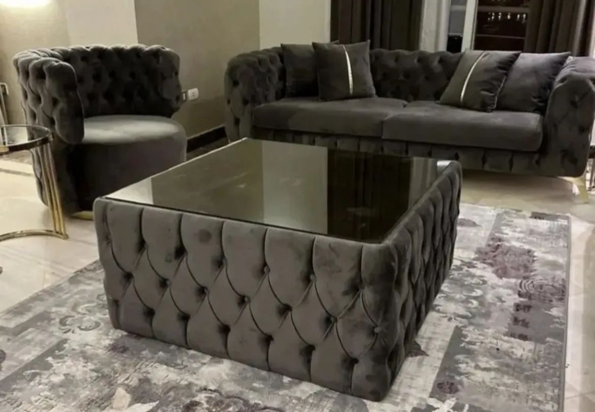 Black Tufted Ottoman ❤️‍🔥