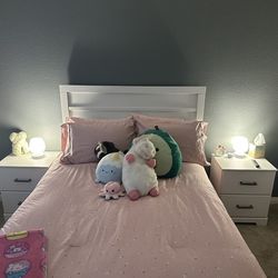 Beautiful Full Size Bedroom Set