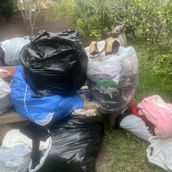 Free Clothes 