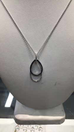 14k White Gold Beautiful Diamond & Sapphire Pendant & 14k White Gold Chain 18”