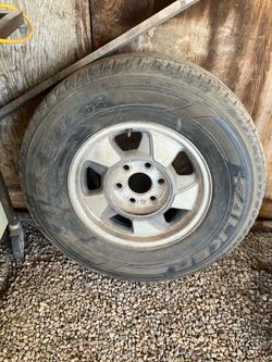 Tire and rim for six lug Ford expedition