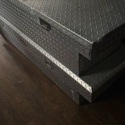 UWS 69.875-in x 20-in x 14.75-in Bright Aluminum Aluminum Crossover Truck Tool Box