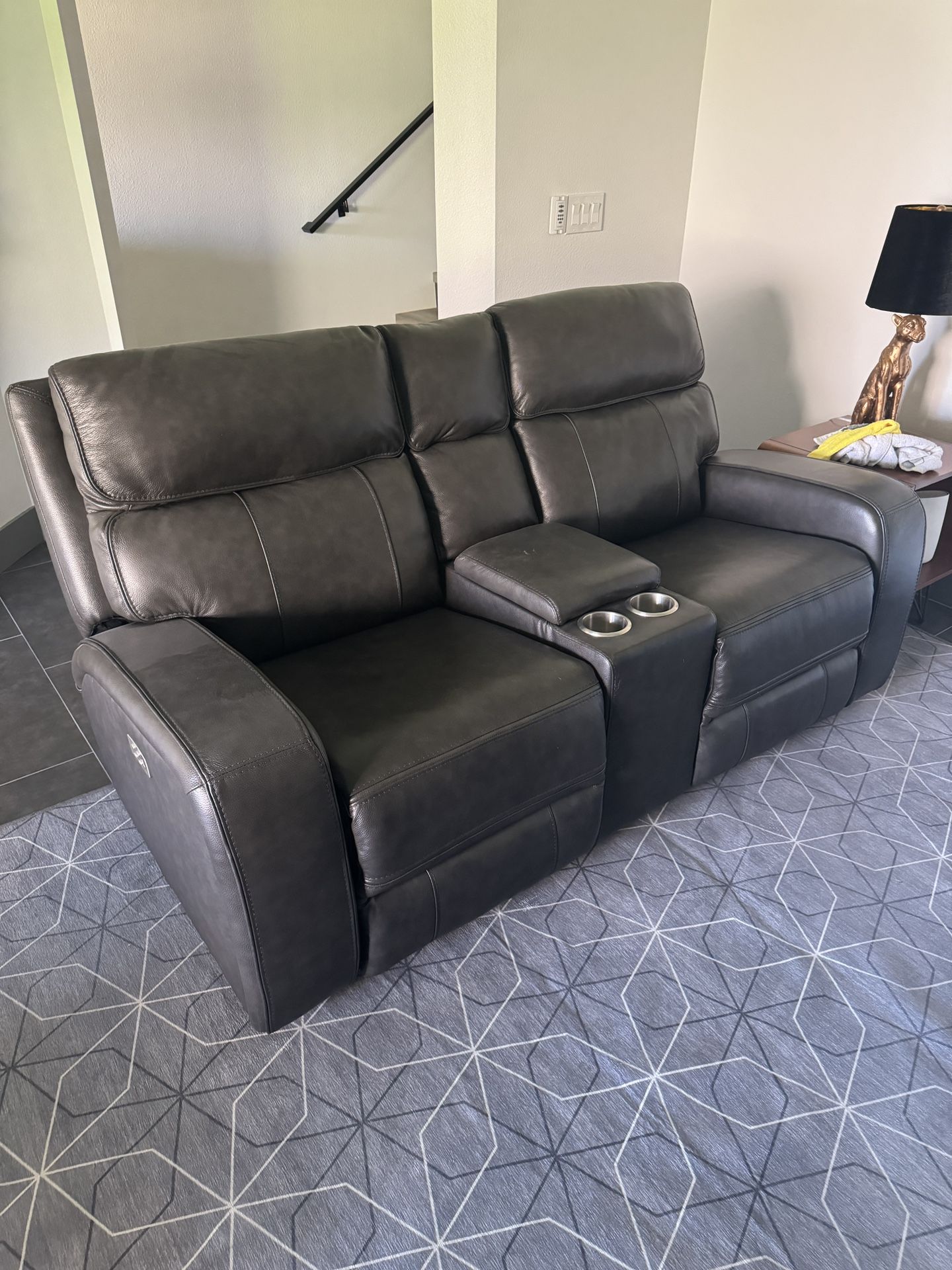 Power Reclining Loveseat