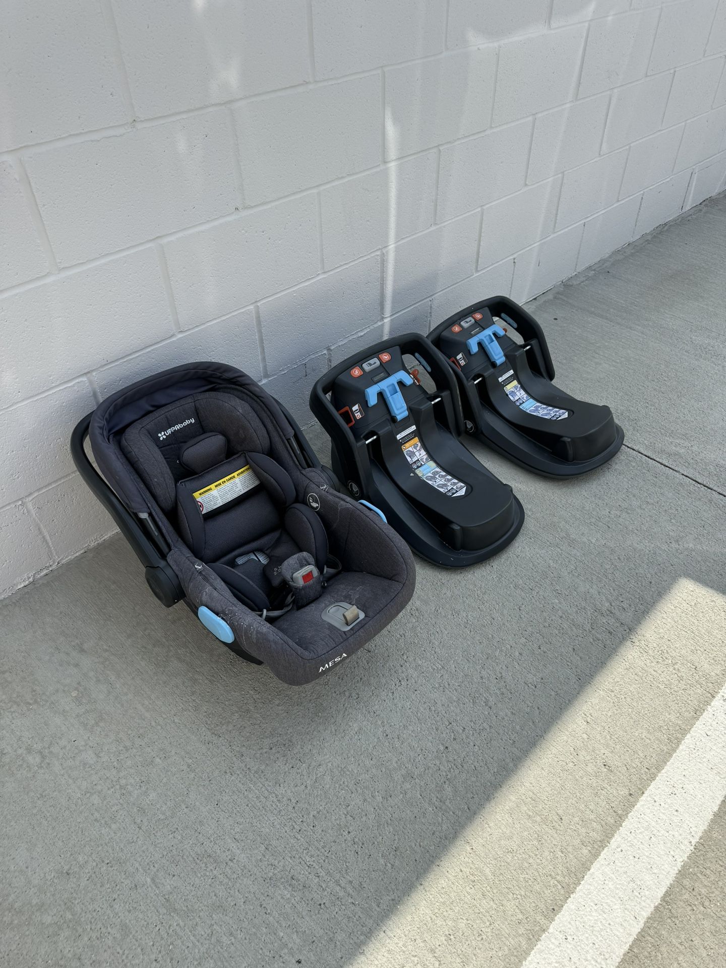 Uppababy Mesa Infant Car Seat And 2 Bases