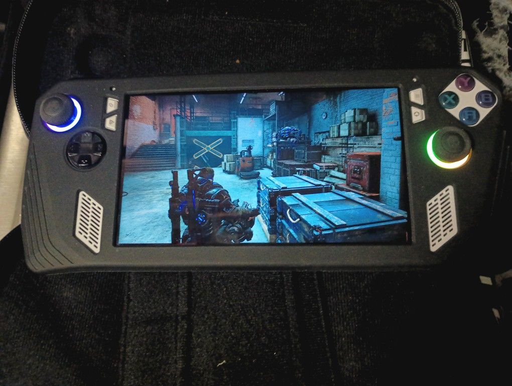 Asus ROG Alley Extreme With 1tb Memory 