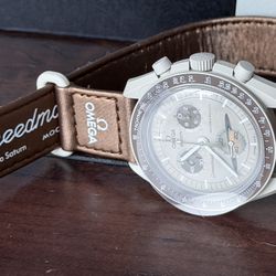 Swatch x Omega MoonSwatch Mission to Saturn BRAND NEW