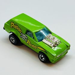 Vintage 1977 Hot Wheels Flying Colors Poison Pinto Hong Kong Black Wall Loose