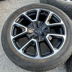 Only 2 wheels available 22” Chevy RST Wheel 22 Chevrolet Rim factory original stock take Off Silverado Tahoe suburban factory original oem stock