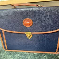 Dooney and Bourke Bag 