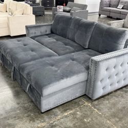 New Sleeper Sectional Couch / Free Delivery 