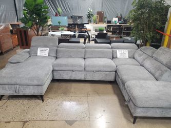 Beautiful Gray Sleeper Sectional With Storage (New)