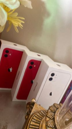 3 IPHONES 11’S unlocked !