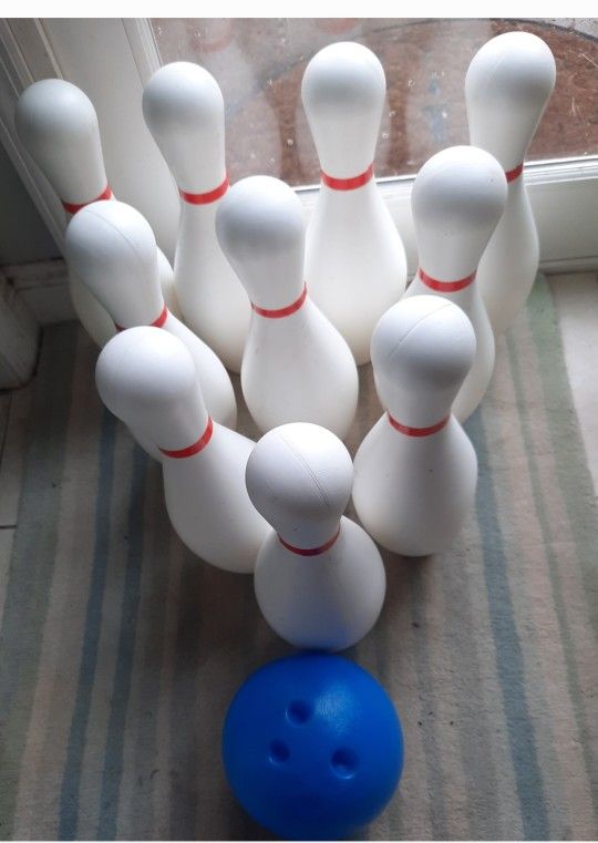 Kids Bowling Game