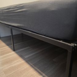 Back Metal Bed Frame (Full Bed) 