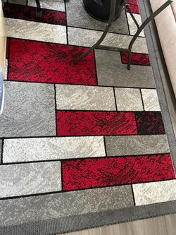 Medium Carpet White and Red $15