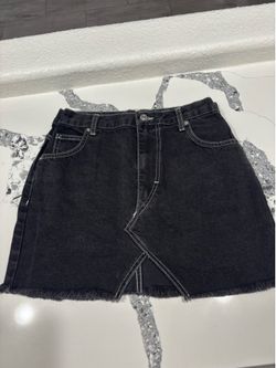Pull&bear denim skirt size medium black