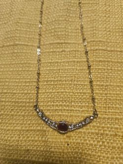 Gold tone necklace
