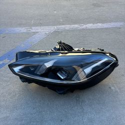 2025 BMW 228i Gran Coupe Headlight LED/Foco Delantero LED Lh Driver/Lado Chofer Oem,Original  Ask