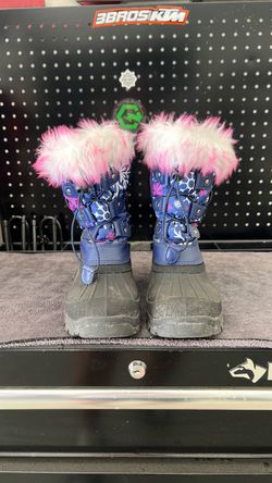 Girls snow boots