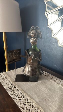 WINE BODIES Teacher Metal Wine Bottle Holder