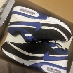 🔥 Nike Air Max Black & Royal Blue – Brand New – Super Clean