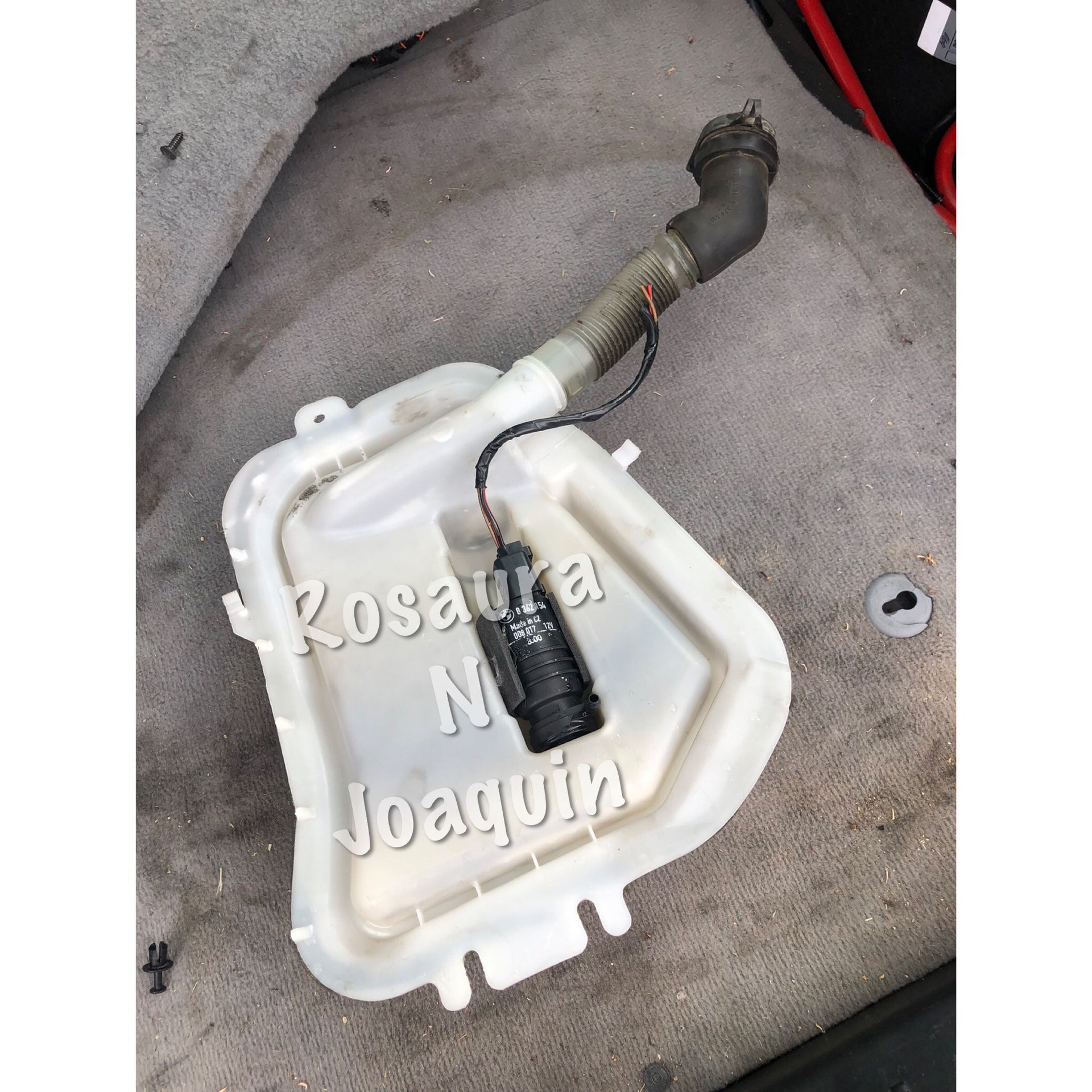 Bmw E46 Rear Windshield Wiper Tank