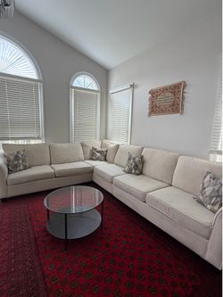 6 Piece sectional and coffee table