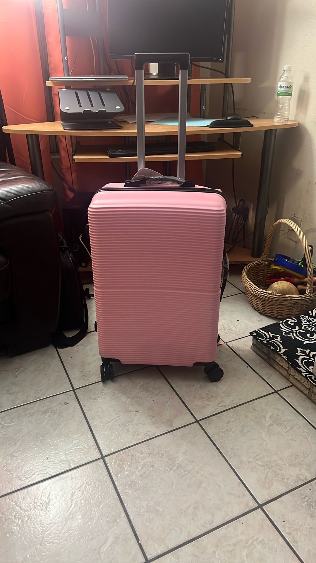 24 Inches Check In Travelers Luggage