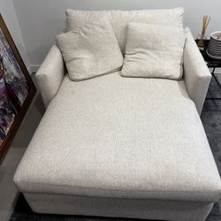 Crate & Barrel Chaise Lounger 